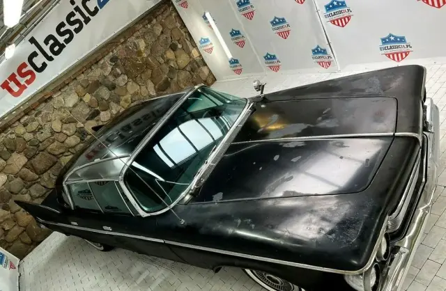 CHRYSLER Town & Country 