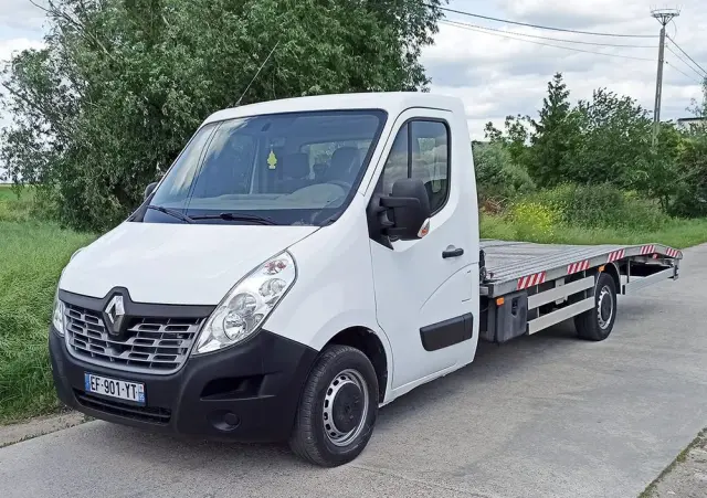 RENAULT Master 