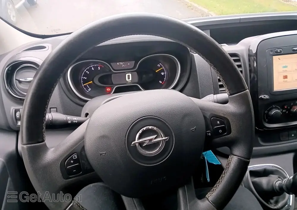 OPEL Vivaro 