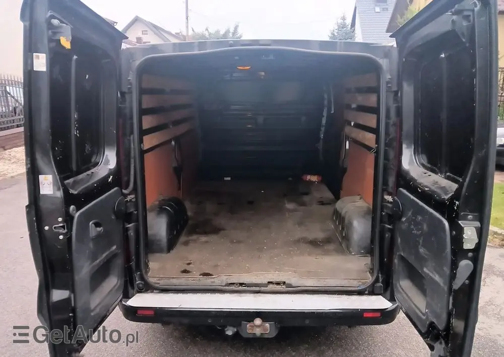 OPEL Vivaro 