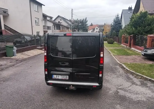 OPEL Vivaro 