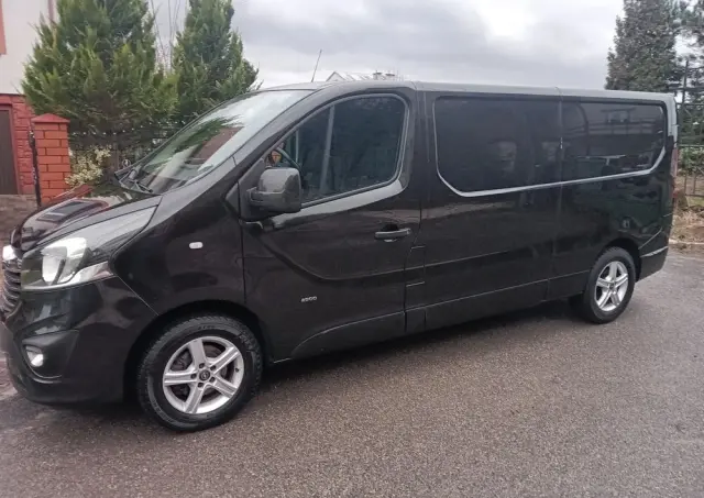 OPEL Vivaro 