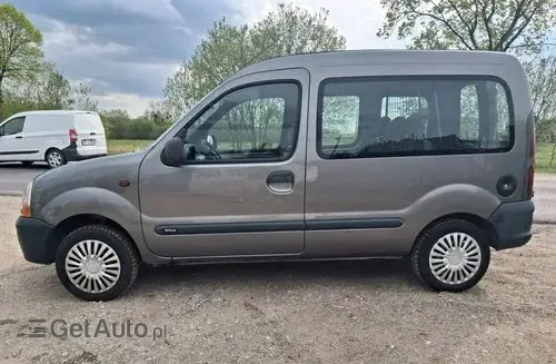 RENAULT Kangoo 
