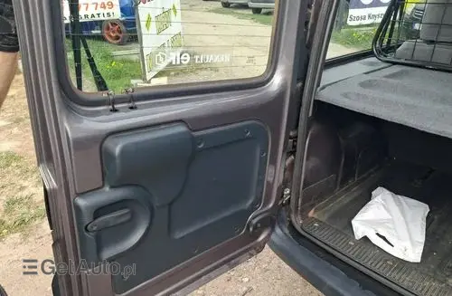 RENAULT Kangoo 