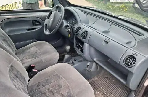 RENAULT Kangoo 