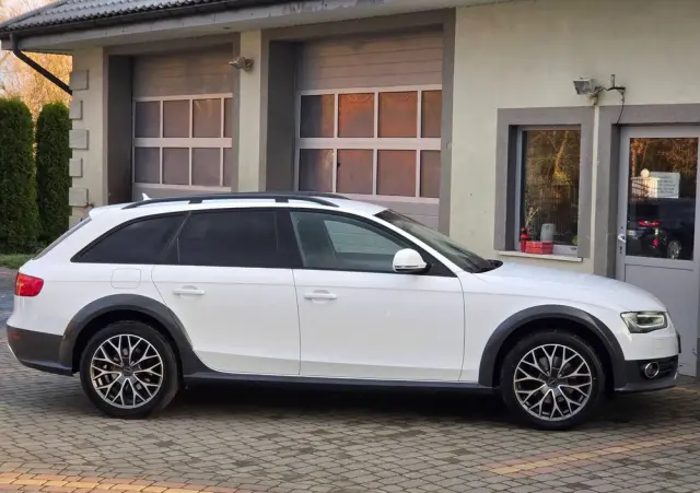AUDI A4 Allroad 2.0 TDI DPF S tronic