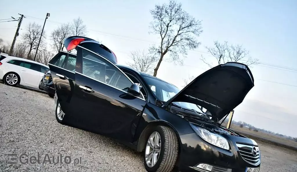 OPEL Insignia 