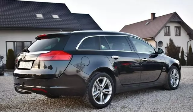 OPEL Insignia 