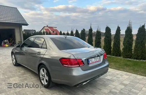 MERCEDES-BENZ Klasa E 