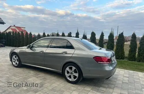 MERCEDES-BENZ Klasa E 