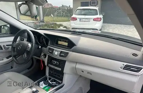 MERCEDES-BENZ Klasa E 