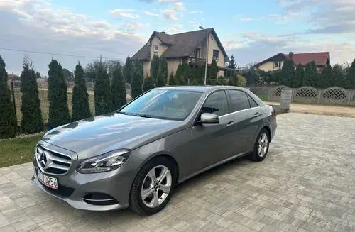 MERCEDES-BENZ Klasa E 