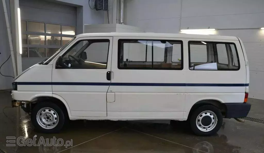 VOLKSWAGEN TRANSPORTER 