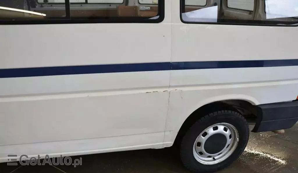 VOLKSWAGEN TRANSPORTER 