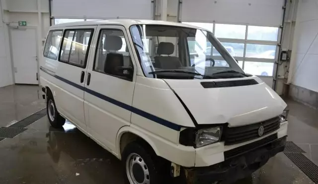 VOLKSWAGEN TRANSPORTER 