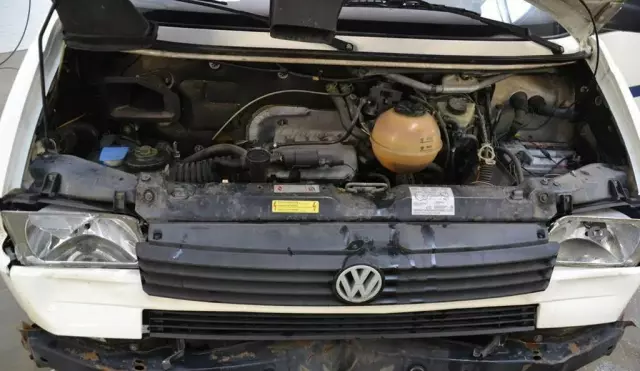 VOLKSWAGEN TRANSPORTER 