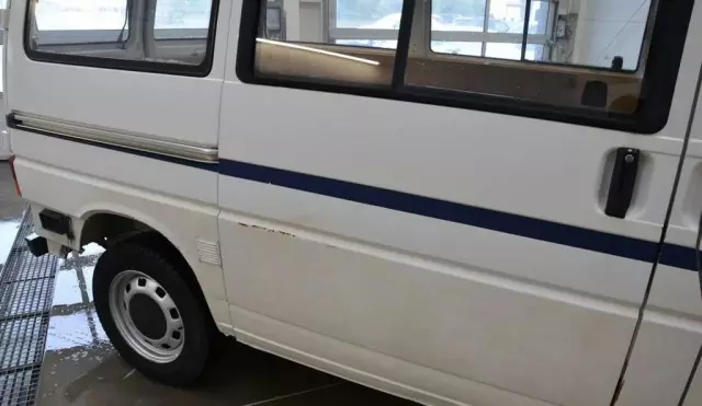 VOLKSWAGEN TRANSPORTER 