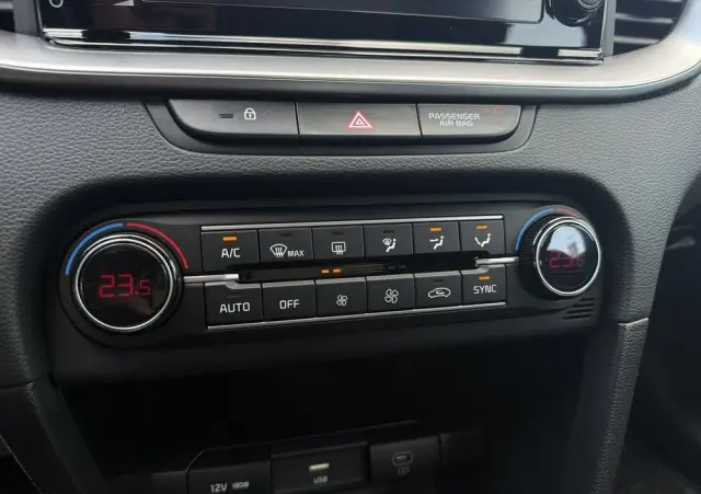 KIA Ceed 1.5 T-GDI M