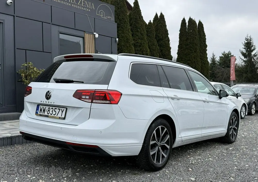 VOLKSWAGEN Passat 1.5 TSI EVO Business