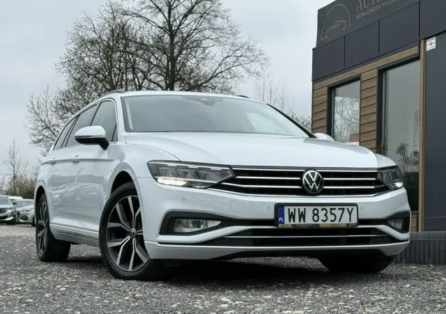 VOLKSWAGEN Passat 1.5 TSI EVO Business