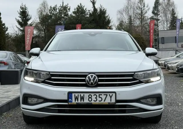 VOLKSWAGEN Passat 1.5 TSI EVO Business