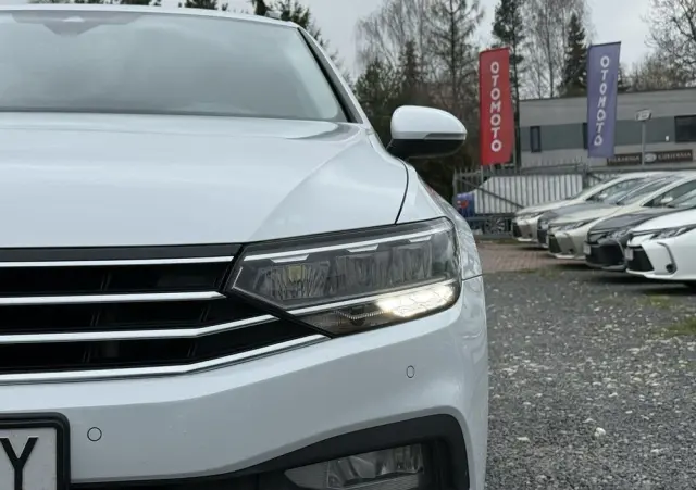 VOLKSWAGEN Passat 1.5 TSI EVO Business