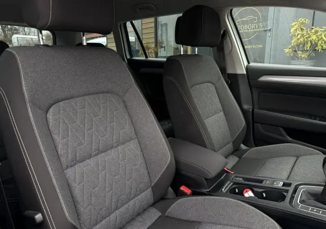 VOLKSWAGEN Passat 1.5 TSI EVO Business