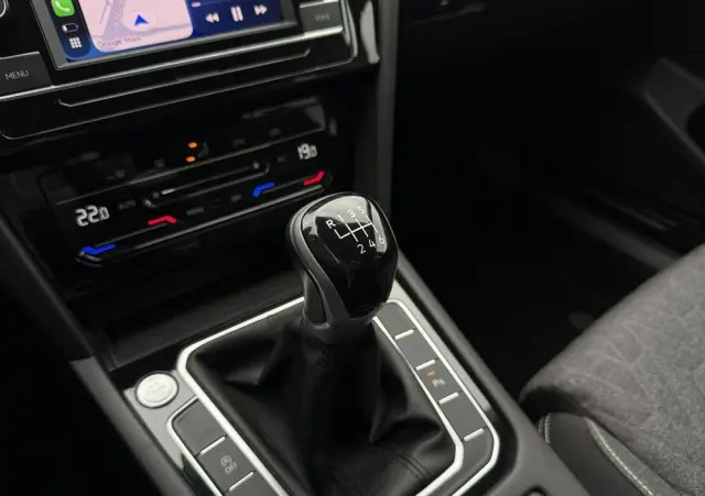 VOLKSWAGEN Passat 1.5 TSI EVO Business