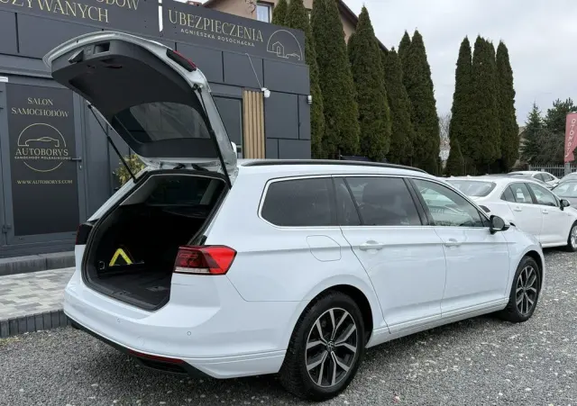 VOLKSWAGEN Passat 1.5 TSI EVO Business