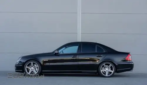 MERCEDES-BENZ Klasa E AMG 