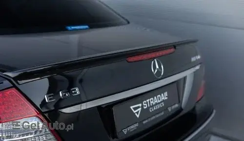 MERCEDES-BENZ Klasa E AMG 