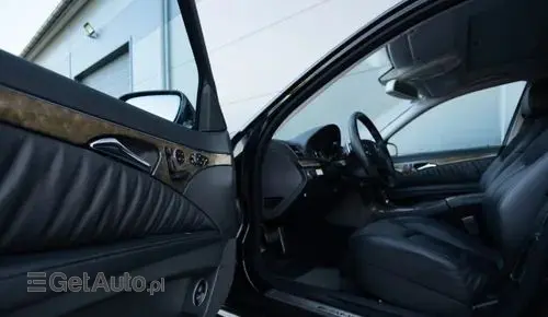 MERCEDES-BENZ Klasa E AMG 