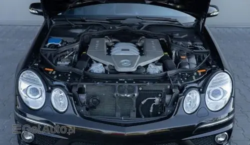 MERCEDES-BENZ Klasa E AMG 