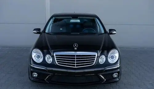 MERCEDES-BENZ Klasa E AMG 