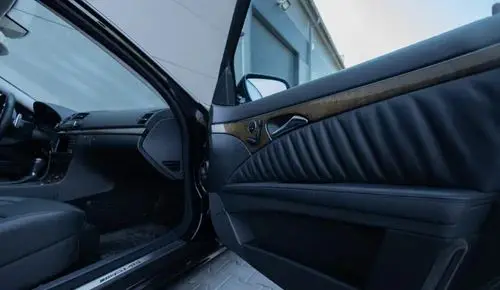 MERCEDES-BENZ Klasa E AMG 