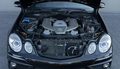 MERCEDES-BENZ Klasa E AMG 