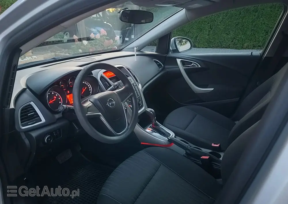 OPEL Astra 1.6 Automatik Active