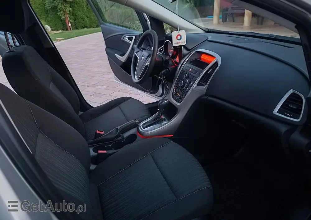 OPEL Astra 1.6 Automatik Active