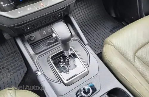 SSANGYONG Musso 