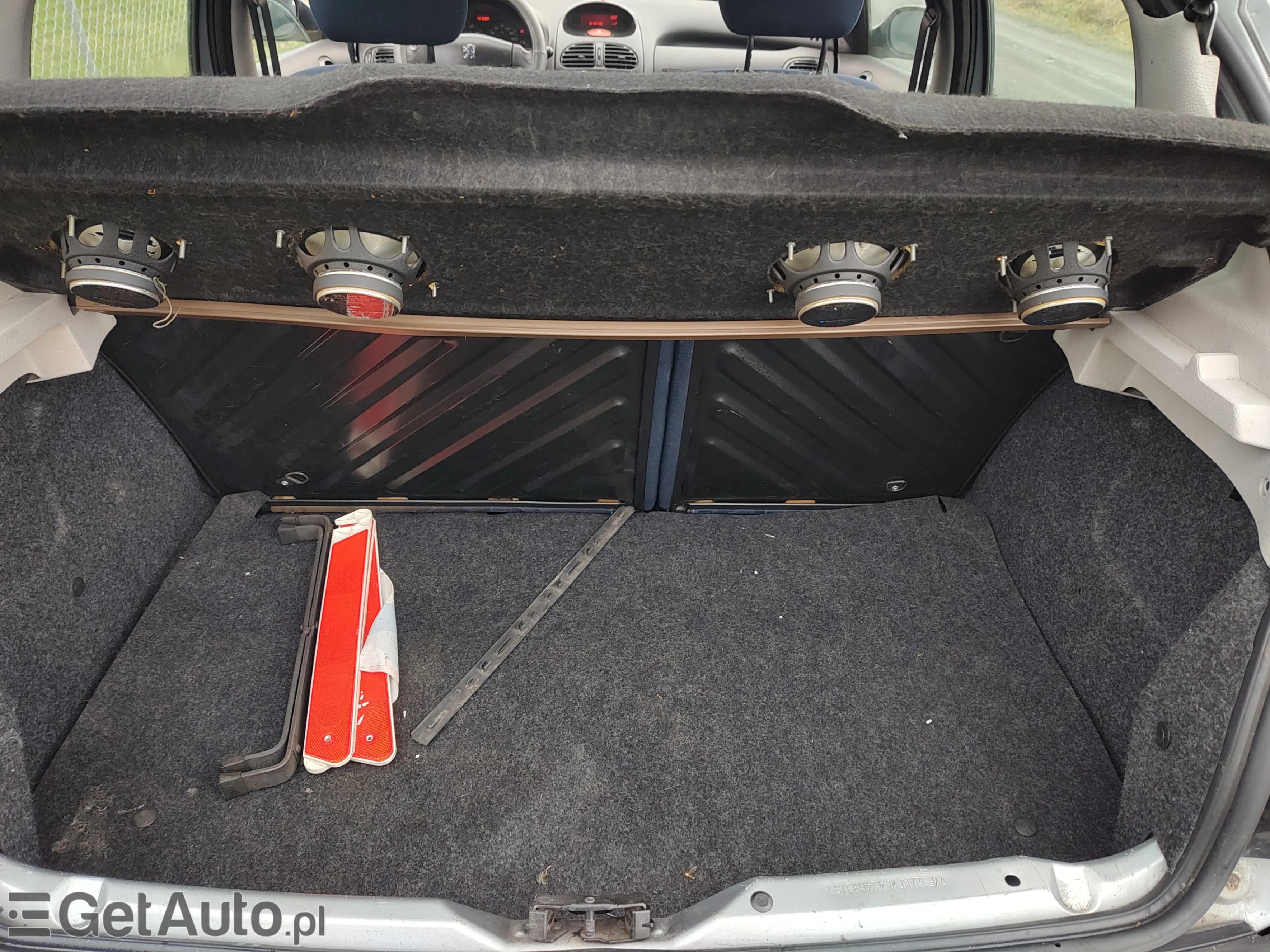 PEUGEOT 206 Presence