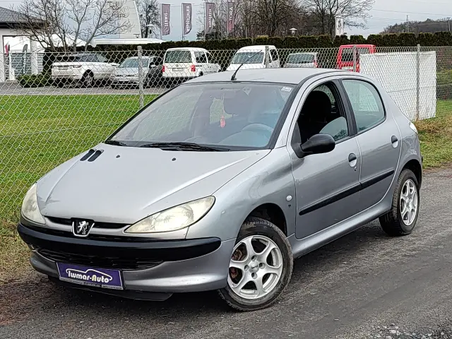 PEUGEOT 206 Presence