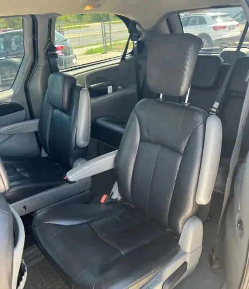 CHRYSLER Grand Voyager 