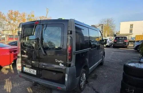 RENAULT Trafic 