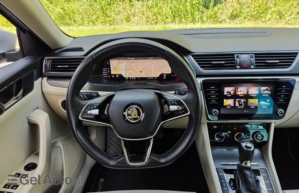 SKODA Superb 2.0 TSI Style DSG