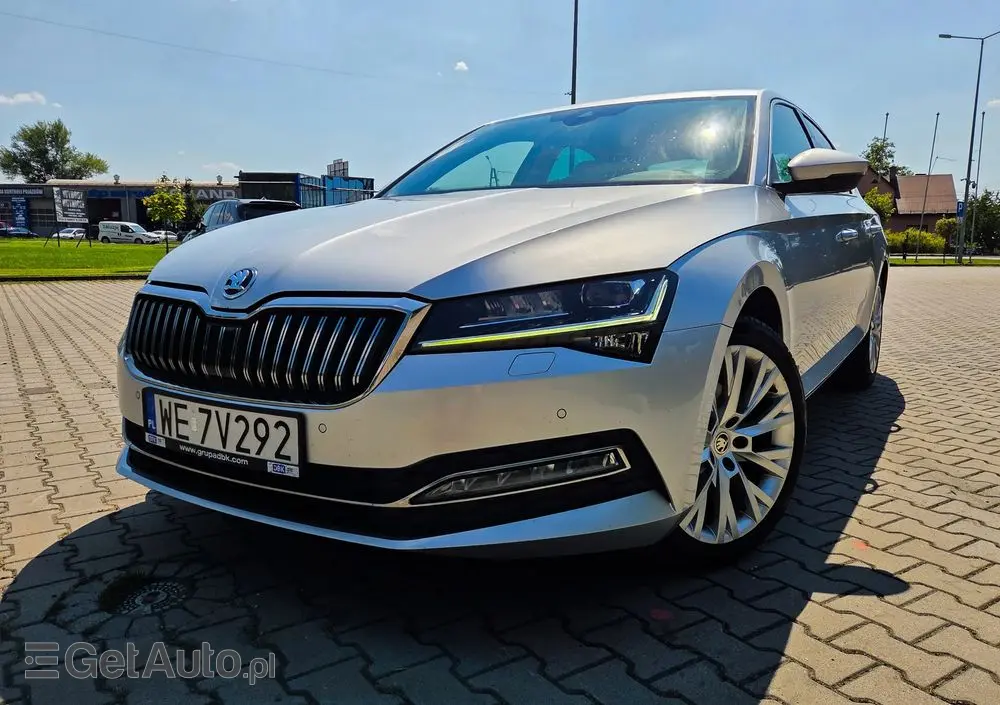 SKODA Superb 2.0 TSI Style DSG