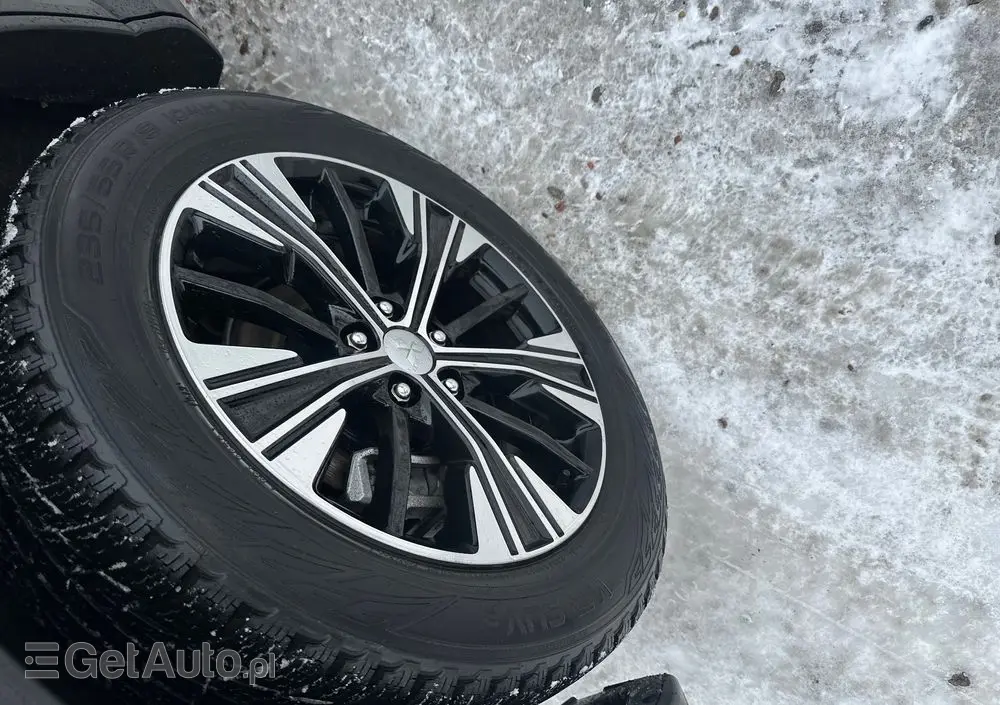 MITSUBISHI Eclipse Cross 1.5 T-MIVEC ClearTec 2WD Diamant Edition