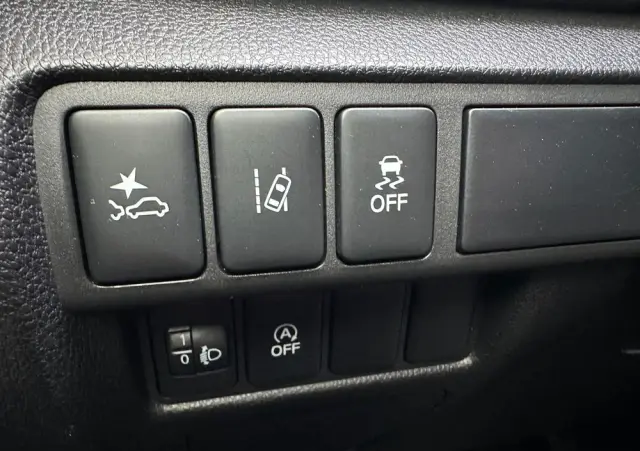 MITSUBISHI Eclipse Cross 1.5 T-MIVEC ClearTec 2WD Diamant Edition