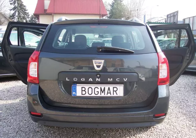 DACIA Logan 