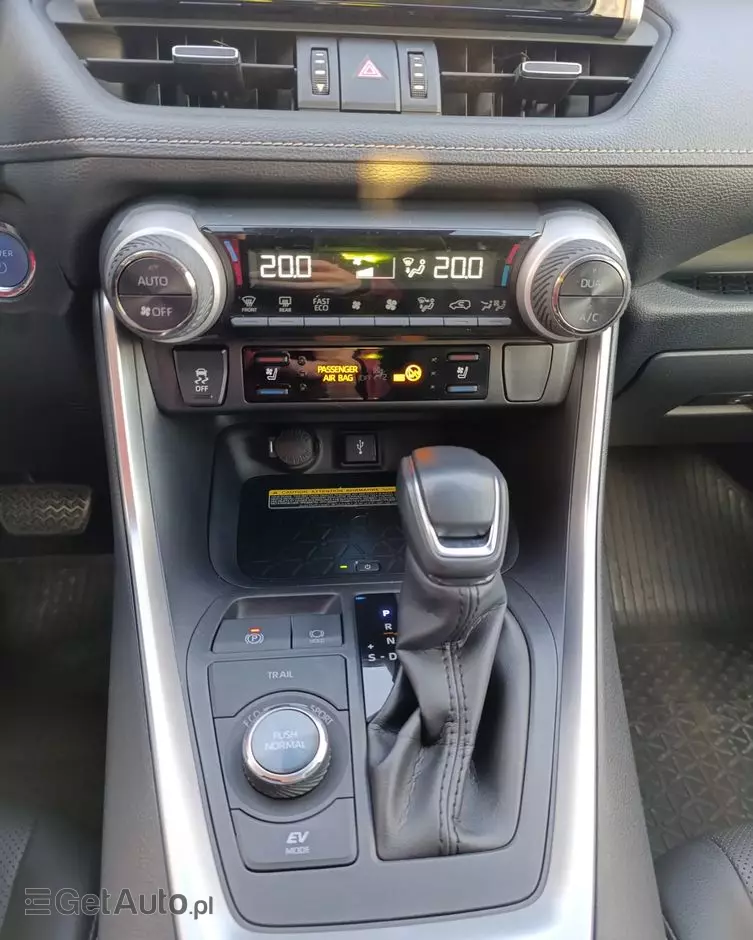 TOYOTA RAV4 2.5 Hybrid Executive 4x4