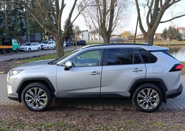 TOYOTA RAV4 2.5 Hybrid Executive 4x4